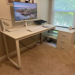 L Desk (Two Ways)