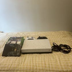 Xbox One S , 2 Xbox Controllers, 11 Video Games 