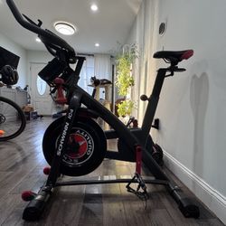 Schwinn IC4 Indoor Cycling Bike