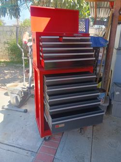 Craftsman tools box