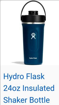 Hydroflask 24oz Insulated shaker bottle