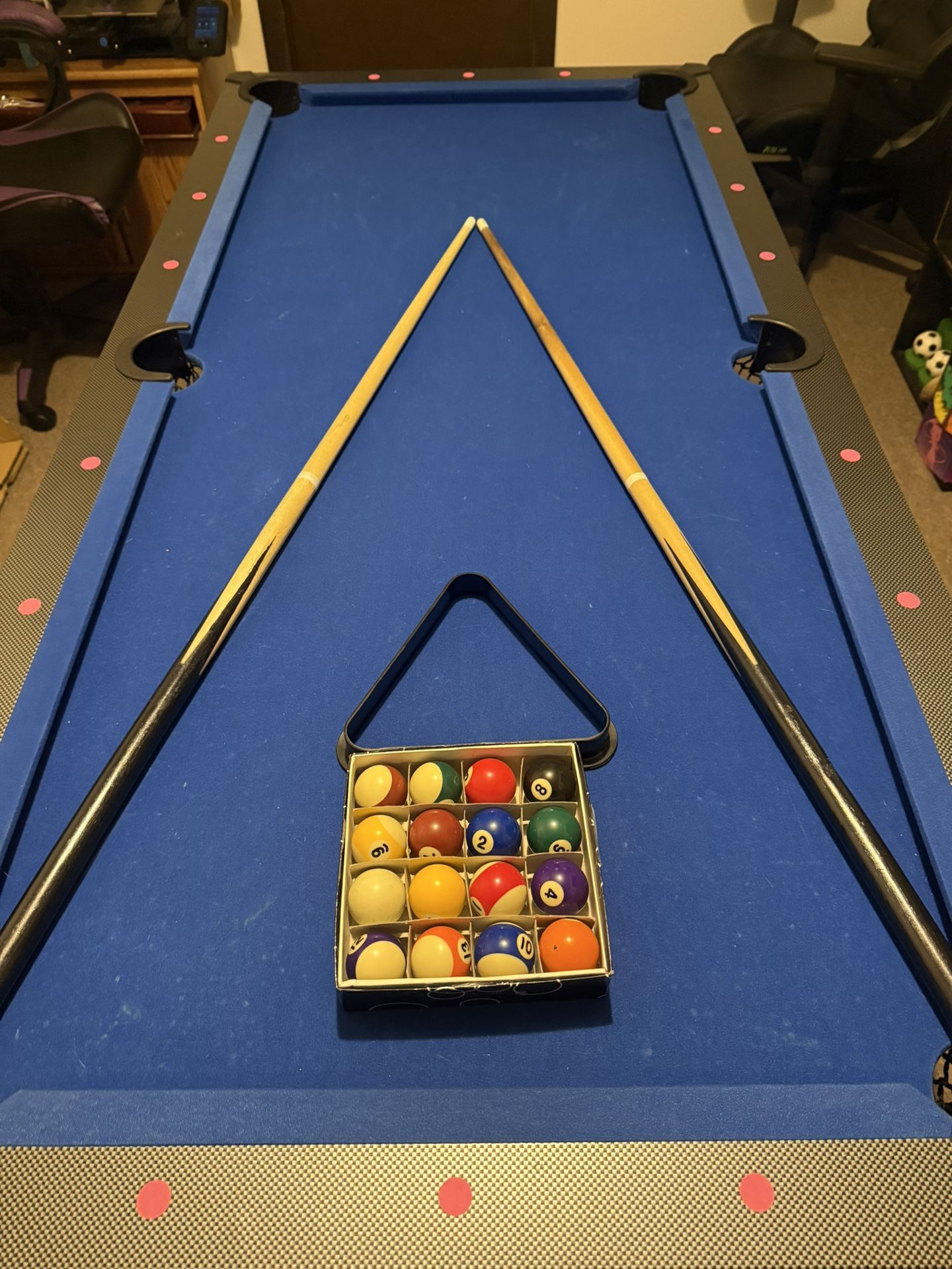Folding 6 Ft Pool Table