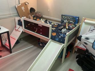 Full Kid Bed 