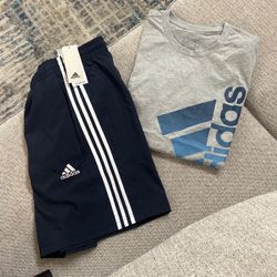 Large adidas Set- Men’s 
