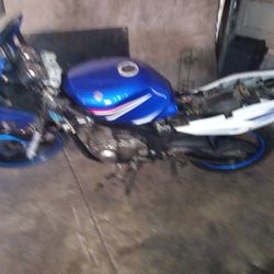 08 Suzuki GS 500 F