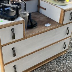 Vanity Dresser