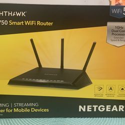 NETGEAR Nighthawk Smart Wi-Fi Router, R6700 - AC1750 Wireless Speed Up to 1750