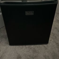 Mini Fridge