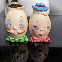 Vintage Egg Head Salt And Pepper Shakers 