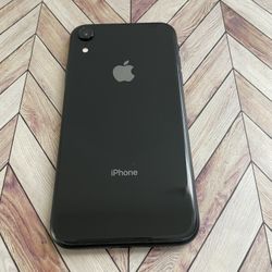 iPhone 8 (64GB) UNLOCKED 🌏 LIBERADO