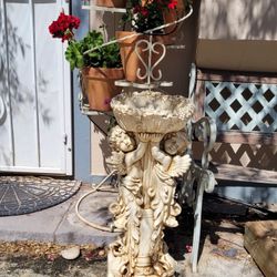 Twin Angels With Pot 