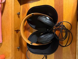 Beats Over-Ear Headphones with Case and Cable