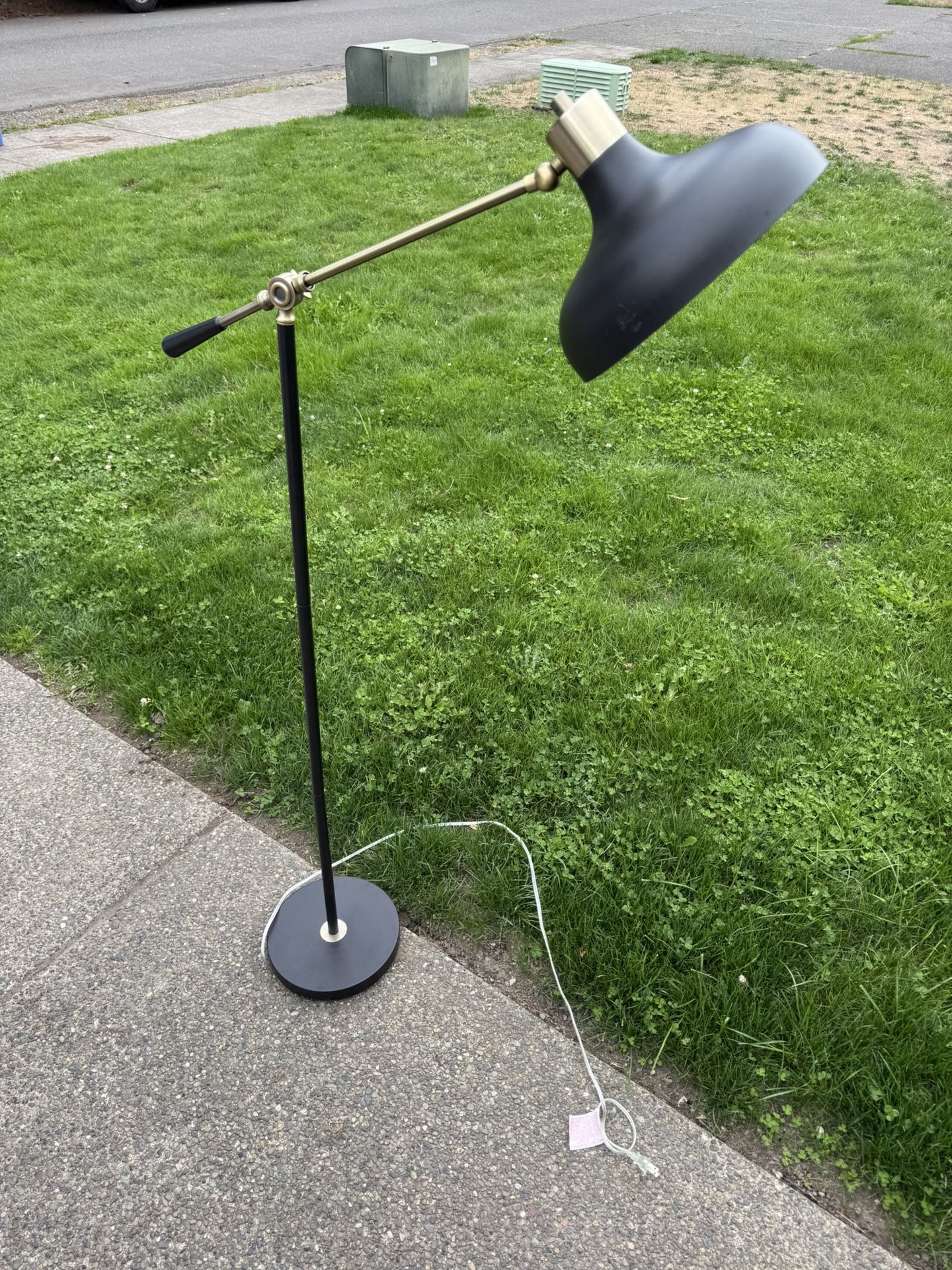 Floor Lamp 