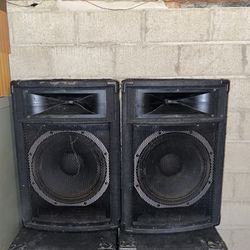 Peavey SP5X Non Powered Speakers- Pair