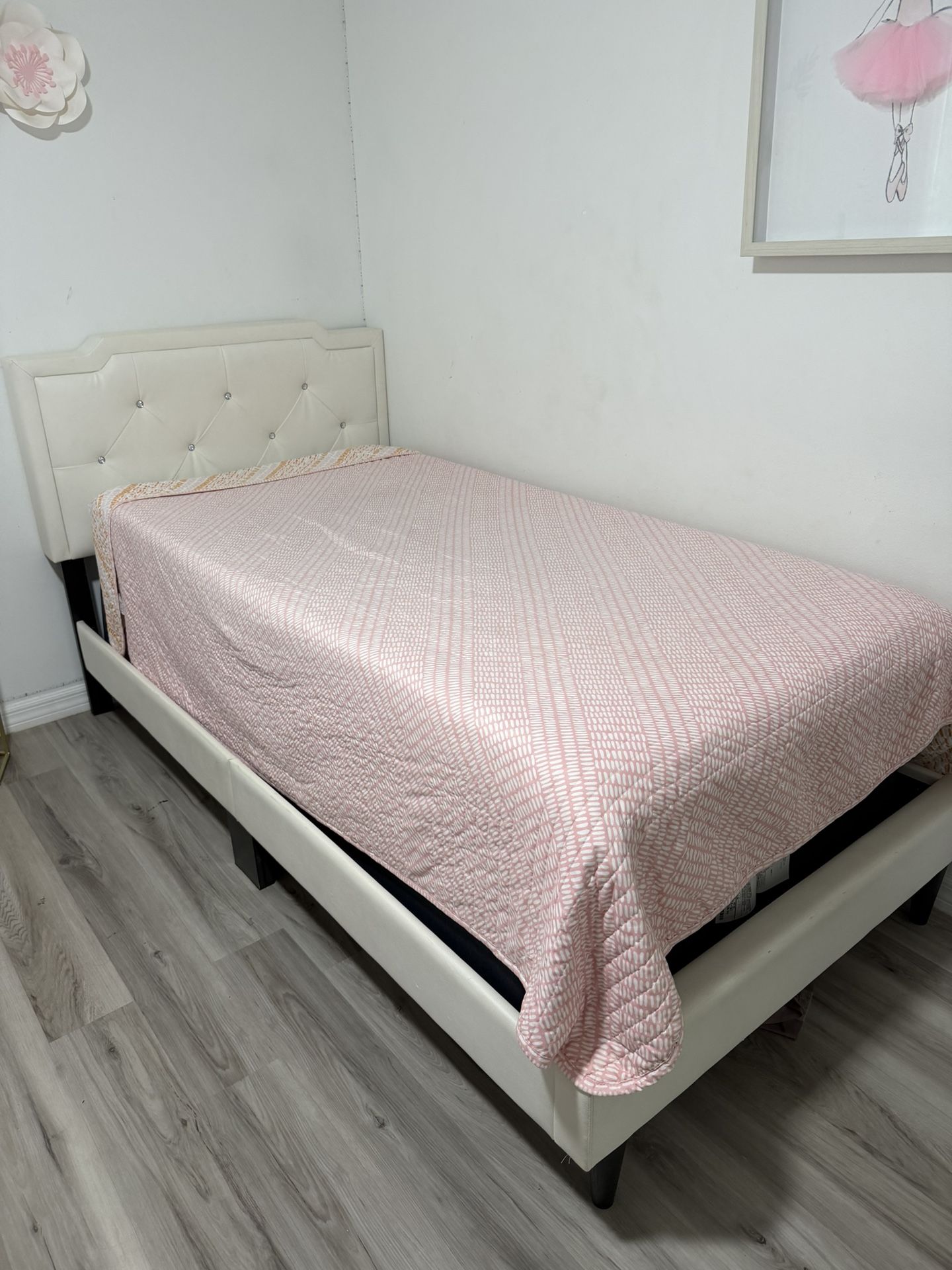 Twin Bed Frame And Box Spring