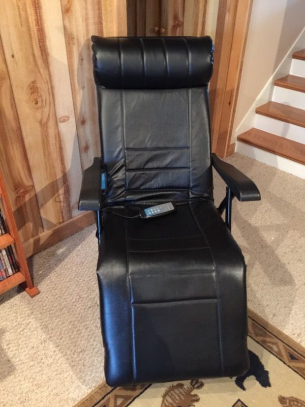 RBX Heated Massage Pillow for Sale in Chicago, IL - OfferUp