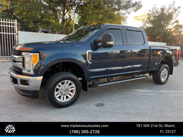 2017 Ford F350 Super Duty Crew Cab