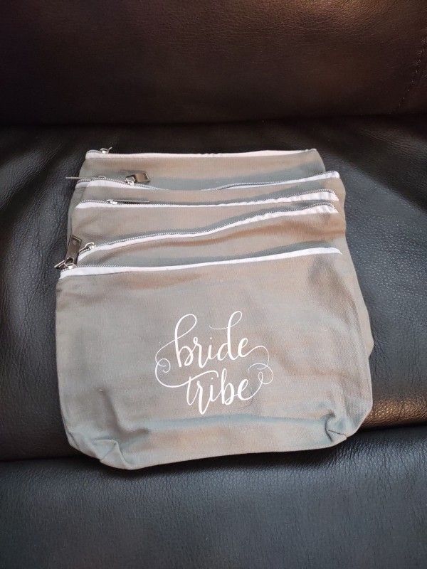 6 Bridal Tribe Canvas Makeup Bags