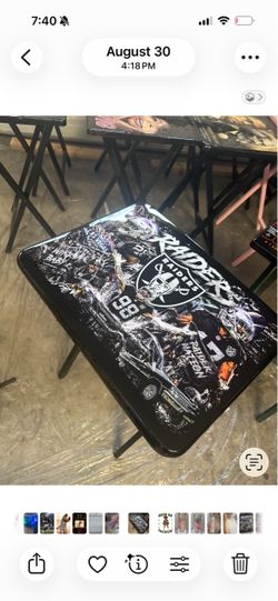 Raiders tray table