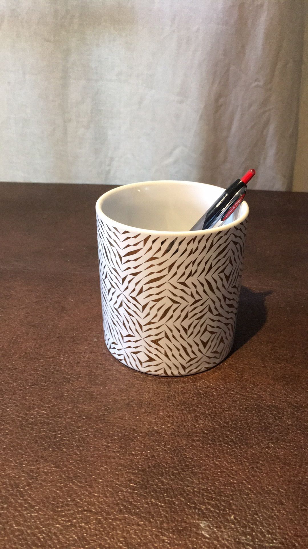 Pens or makeup brush holder