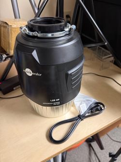 New Insinkerator Pro1250 1.25HP Garbage Disposal
