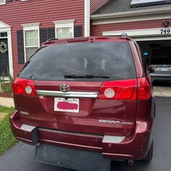 2008 Toyota Sienna Wheelchair Accessible Minivan