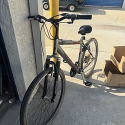 Schwinn Sidewinder Bicycle