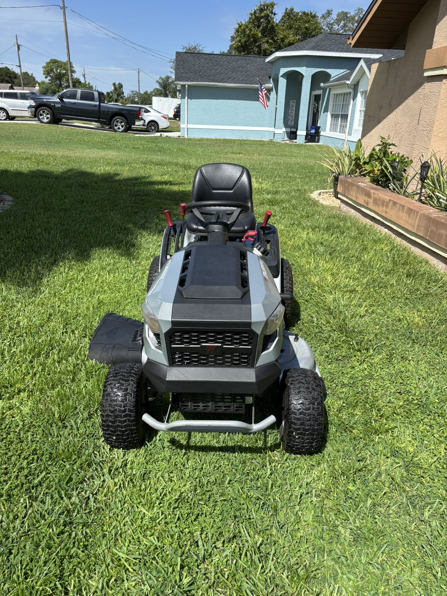 Riding Lawn Mower 