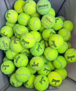 50 tennis balls in great condition