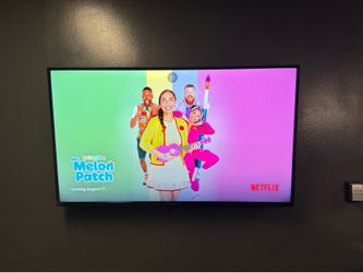 Insignia - 50" Smart Fire TV