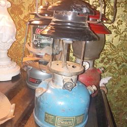 4/1968 Sears Coleman single mantle lantern