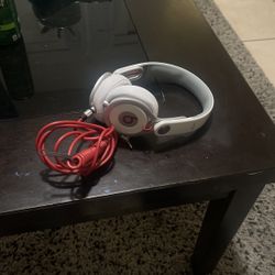 Beat Mixr Headphones Whit Case