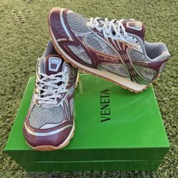 Bottega Sneakers Size 44(10)