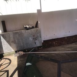 8 Ft VHF Antenna With Mount