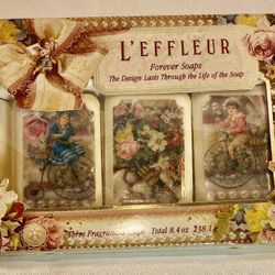 L’Effleur Forever Soaps by Coty – 3‑Bar Decorative Set (New in Box)