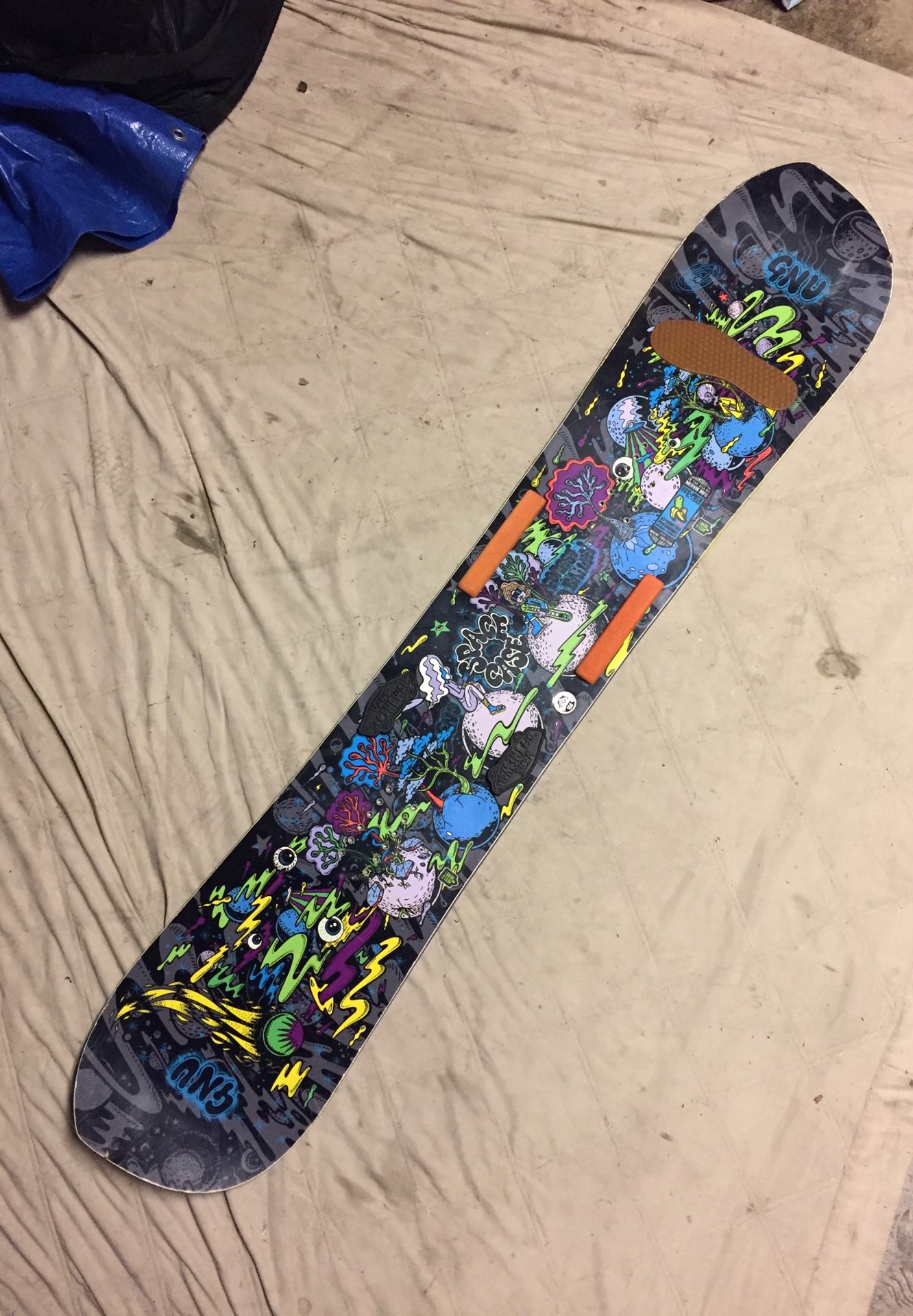 2014/2015 GNU Space Case 156 snowboard