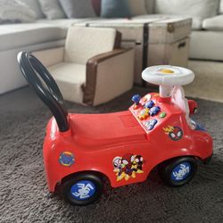 Marvel Kiddieland Spidey Activity Ride-on Toy Car 