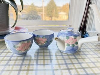 Japanese Kyusu Teapot and Teacup Set
