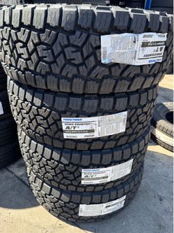 TOYO OPEN COUNTRY A/T lll 35x12.50R17LT
