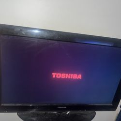 Tv That I Don’t Use Anymore Works Great 32 Inch No Remote