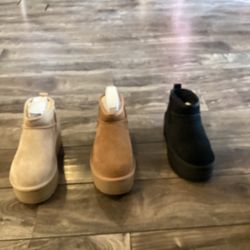 Uggs Women Mini Classic Platform