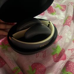 Beat Headphones