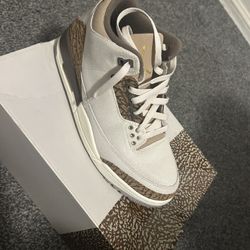 Men Retro 3s Size 8.5