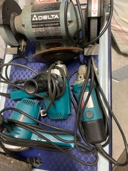 BUNDLE DEAL DELTA BENCH GRINDER & 3 MAKITAL POWER TOOLS + ACCESSORIES. ALL IN WORKING CONDITION