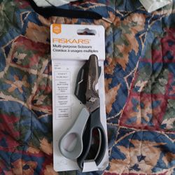 Fiskars  MULTI-PURPOSE Scissors 