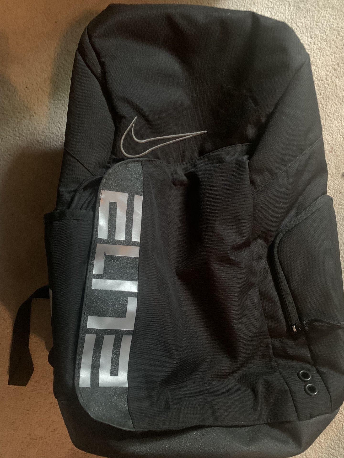 Nike Elite Backpack Barely Used!!!