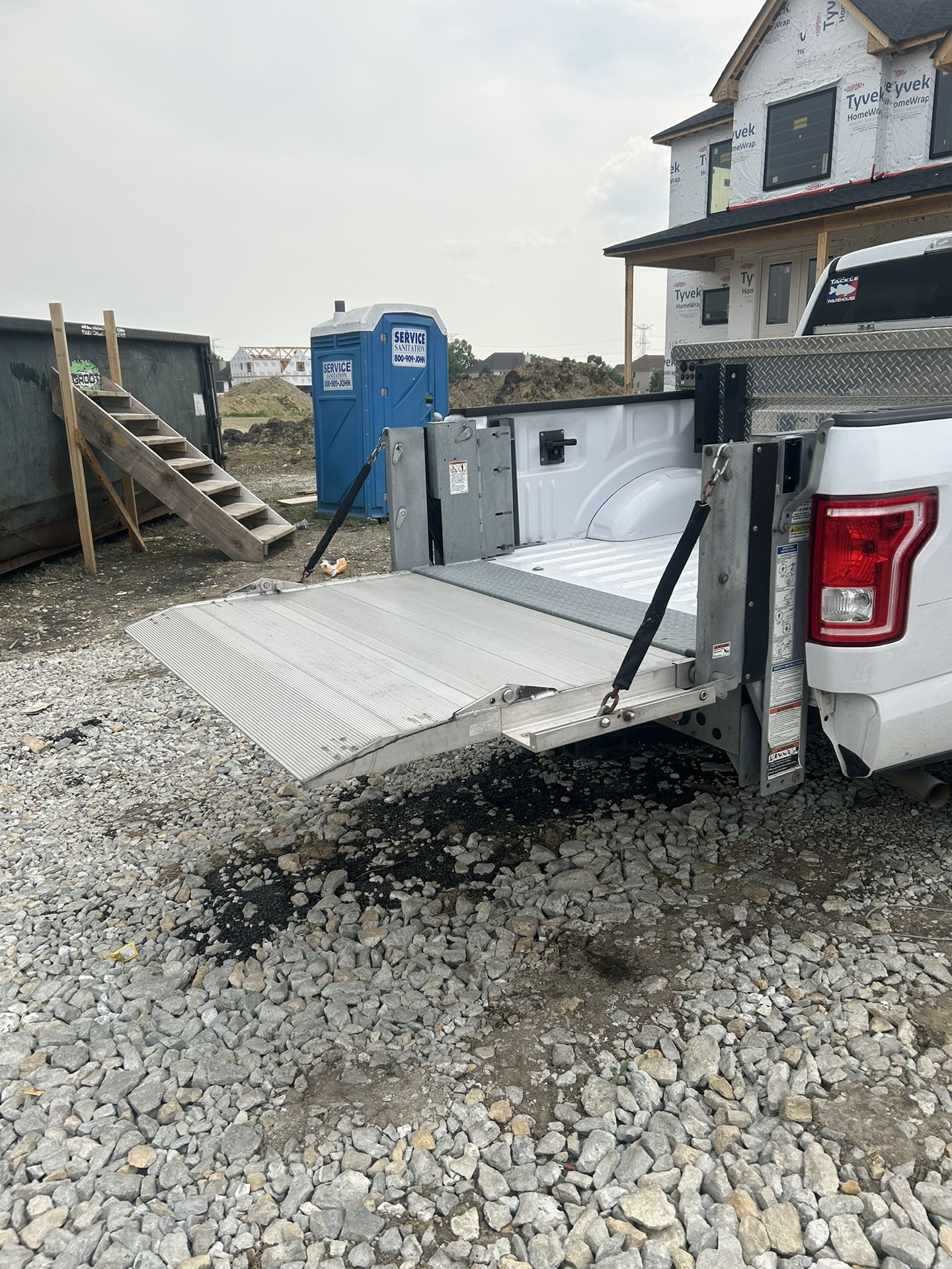 Maxon Lift Gate