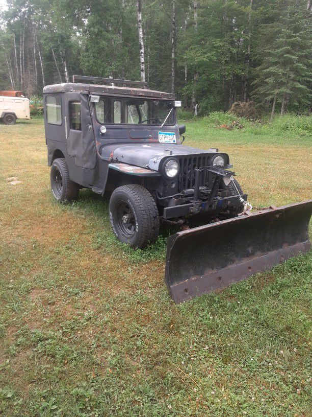 1952 Willys With Snow Plow