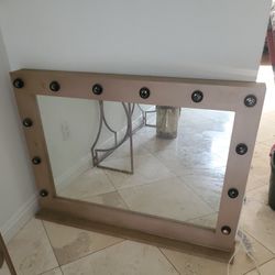 Vanity mirror with lights