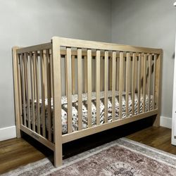 Baby crib 